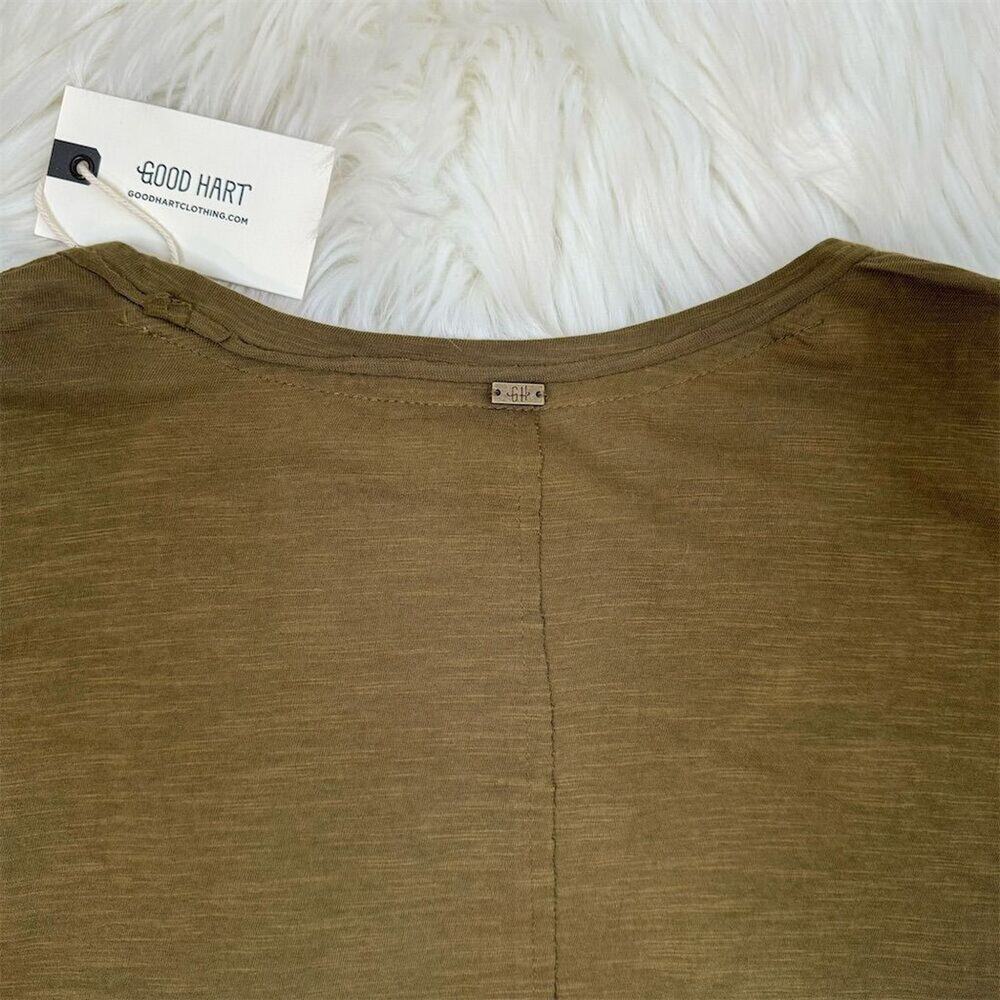 Good Hart Womens V-Neck Tee Size Medium Olive Green Cotton‎ Normcore Mori Girl - Picture 6 of 16